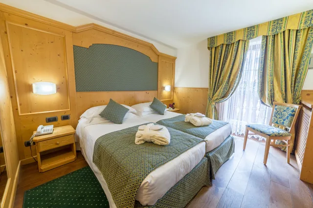 غرفة عائلية بسرير كوين وسريرين منفصلين بغرفتي نوم، Hotel Excelsior Planet 5/10