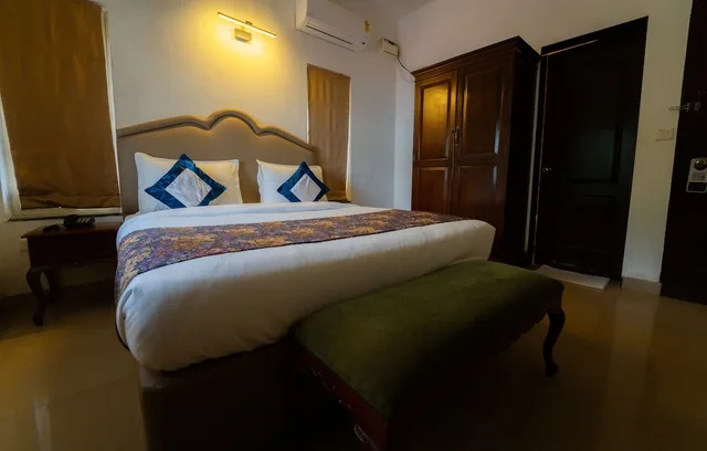 غرفة ديلوكس بسرير كينج بشرفة، Hotel Casa Ahaana 4/5