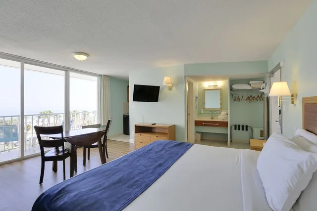 غرفة ديلوكس بسرير كينج، Beachview Inn Clearwater Beach 4/6