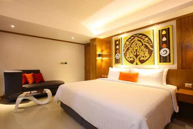 غرفة سوبيريور بسرير مزدوج، CHABANA KAMALA HOTEL 4/10