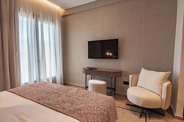 Renovated, Classic, Twin Beds, Mountain View، Hotel Delfinia 7/10
