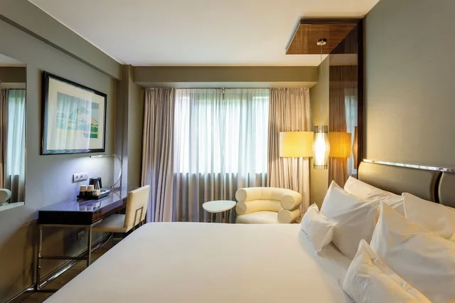 غرفة ديلوكس بسرير مزدوج، Altis Grand Hotel 1/10