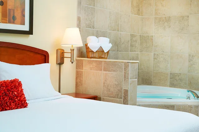 Spa, King Bed، Courtyard Denver South/Park Meadows Mall 4/5