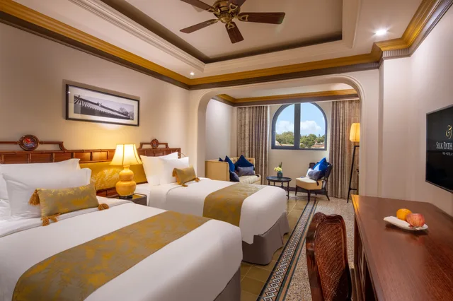 غرفة بريميوم بسرير مزدوج أو سريرين منفصلين، Silk Path Grand Hue Hotel 1/3