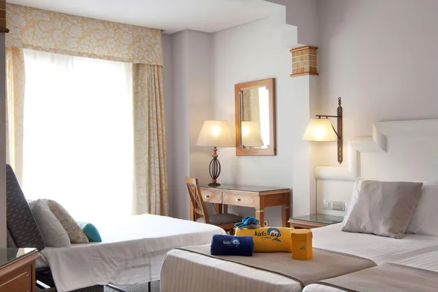 غرفة عائلية، Melia Atlantico Isla Canela 10/10
