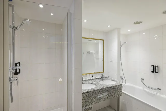 جناح جونيور بسرير كينج، Arcotel Castellani Salzburg 9/10