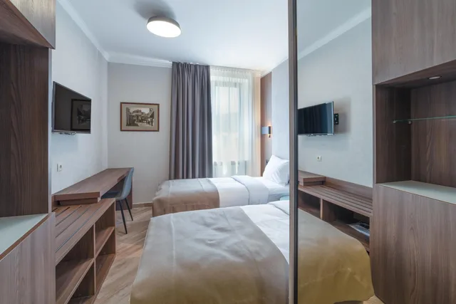Standard Twin Room:، Hotel Old Wall 1/1