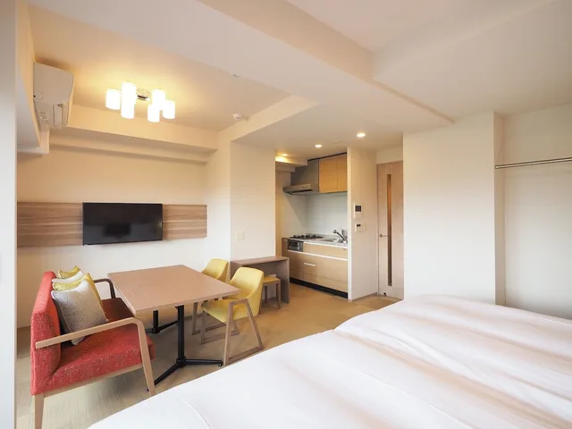 غرفة بسريرين مزدوجين بمطبخ، HIYORI RESIDENCE KYOTO KAMOGAWA 6/12