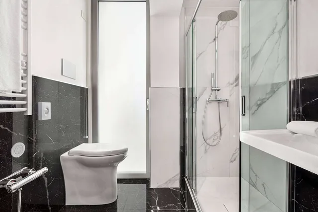 Standard, Queen Bed, Wyndham Garden Florence 5/6