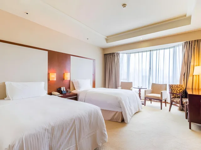 غرفة سوبيريور بسريرين منفصلين، Hotel Fortuna Foshan 1/1