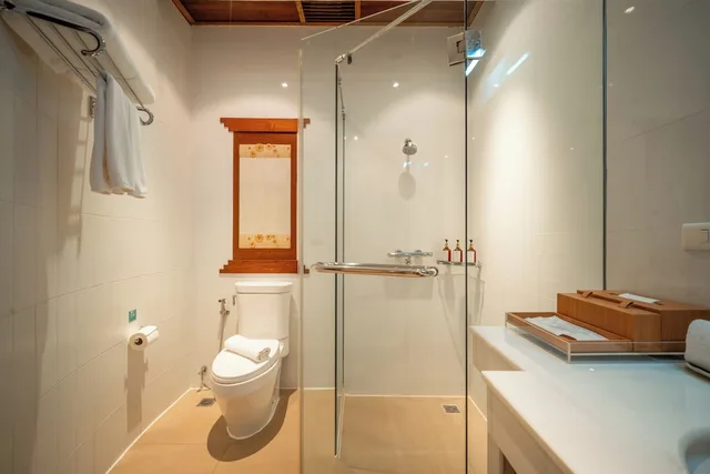 غرفة تنفيذية بسرير مزدوج بإطلالة على المسبح، Kodchasri Thani Hotel Chiangmai 7/10