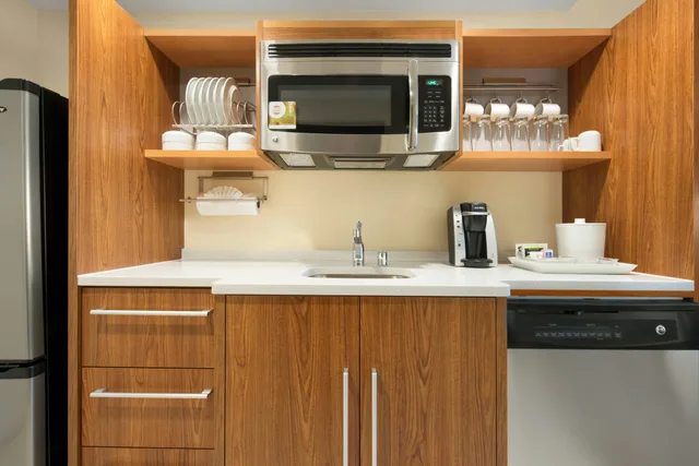 استوديو بسريرين كوين، Home2 Suites By Hilton Milwaukee Airport 5/5