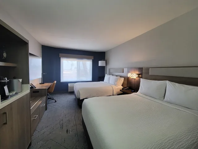 غرفة قياسية بسريرين كوين، HOLIDAY INN EXPRESS SAN DIEGO SOUTH - CHULA VISTA 1/10