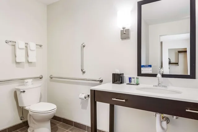 غرفة بسرير كينج لذوي الإعاقة، Sleep Inn Boardman 3/5