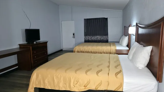 Room, 2 Queen Beds, Washington Motel By Hotel O 6/10