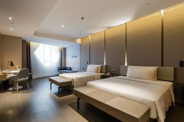 غرفة متصلة سوبيريور بسريرين منفصلين، Atour Hotel (Xiangshan People's Square) 1/1