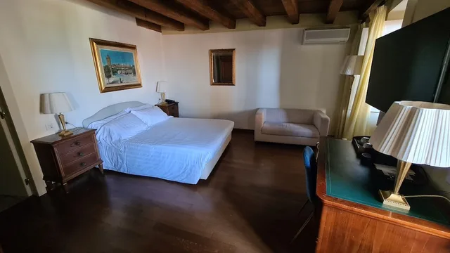 غرفة كلاسيكية بسرير مزدوج، Hotel Piazza Vecchia 1/3