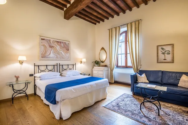 غرفة كومفورت بسريرين منفصلين بإطلالة على المدينة، Palazzo Squarcialupi 1/8