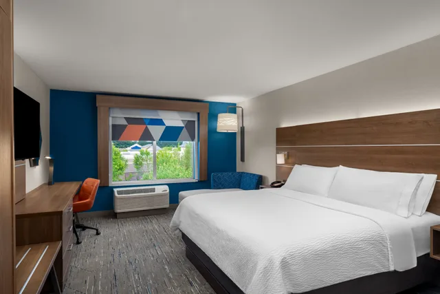 غرفة بسرير كينج لذوي الإعاقة، Holiday Inn Express and Suites Salem North - Keizer 1/8