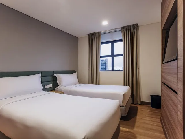 شقة بريميوم بسريرين كوين بـ3 غرف نوم، Novotel Living Singapore Orchard 1/7