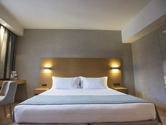 غرفة عائلية بسرير كينج مع أريكة، Anatolia Hotel 3/10