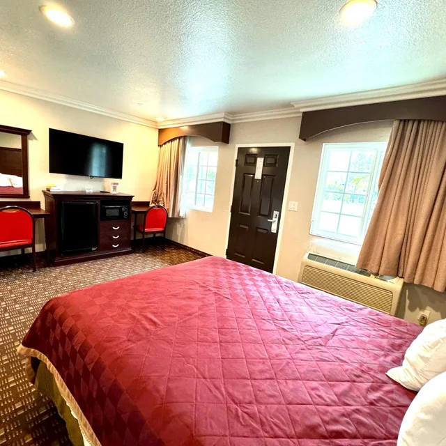 جناح عائلي ديلوكس، Budget Inn Anaheim 4/10