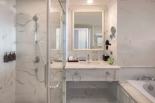 غرفة ديلوكس بإطلالة على المدينة، Melia Vinpearl Quang Binh 4/6