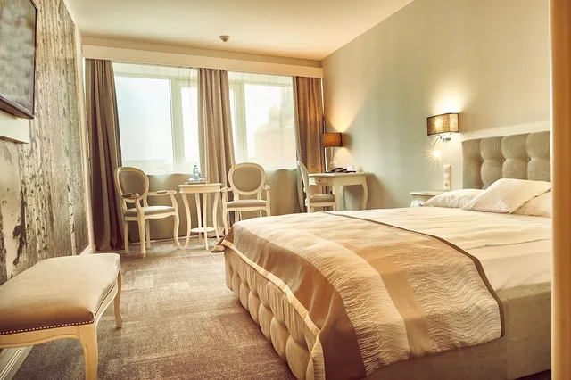 Palace of Parliament, Deluxe, Queen Bed, Parliament View، Continental Forum Bucharest Hotel 1/4