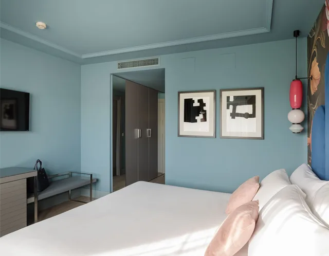 غرفة قياسية بسرير مزدوج، Hotel Antik San Sebastian 2/8