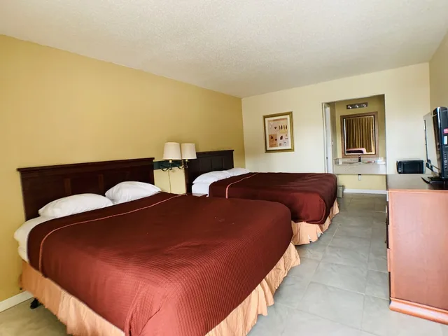 غرفة بسريرين كوين، La Vista Inn 6/8