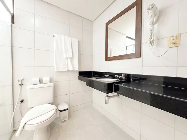 غرفة قياسية رباعية بسرير كوين وسريرين منفصلين، D8 Hotel Express 7/10