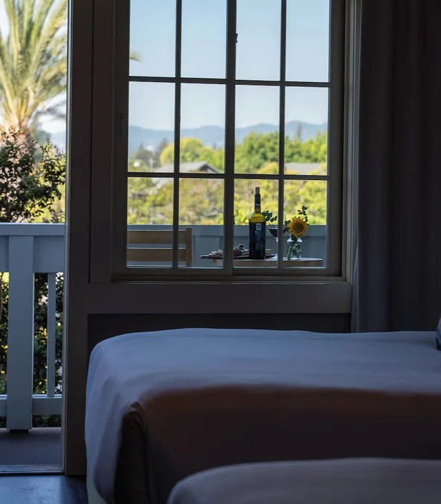 Deluxe, 2 Queen Beds, Village View، River Terrace Inn 6/10
