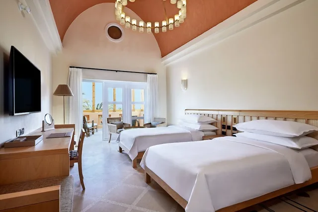 Superior, Twin Beds, Lagoon View, Sheraton Miramar Resort El Gouna 1/6