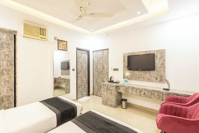 HOTEL COSMO، Karol Bagh، دلهي 44/55
