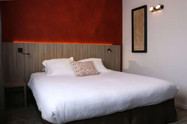 غرفة بسرير كينج، Best Western Plus Hotel & Spa De Chassieu 3/4