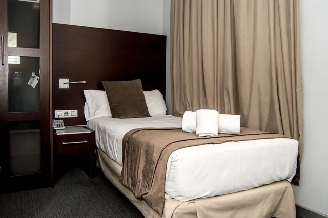 غرفة مفردة، Hotel Madanis Liceo 9/13
