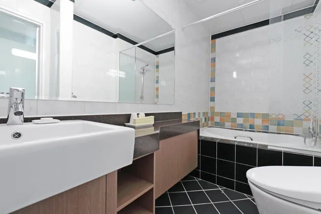 جناح تنفيذي بسرير مزدوج وسريرين منفصلين، Benikea Swiss Rosen Hotel 3/5