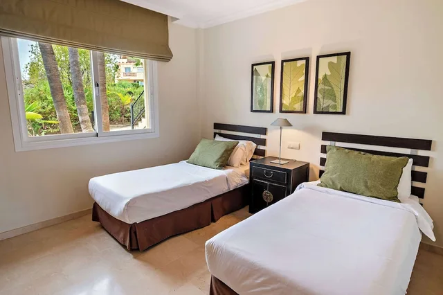 2 Bedrooms, Plus, Premium, Suite, 1 King and 1 Single Beds, Hot Tub، Wyndham Grand Costa del Sol 3/10