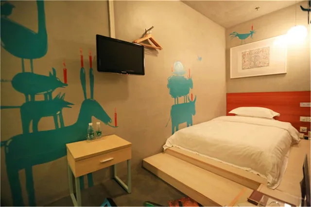 Charming, Mini, Double Bed, No Window, Tatami، Colour Inn Shenzhen Dongmen Branch 1/1