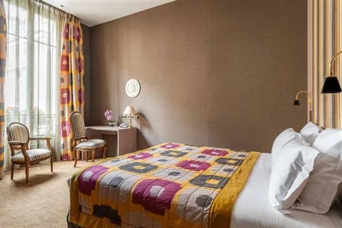 غرفة سوبيريور بسرير مزدوج، Regents Garden Hotel 1/2