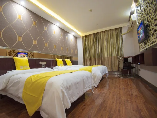 Fashion, Family, 1 King and 1 Single Beds، Shell Dingxi MinCounty Minzhou East Road Hotel 1/1