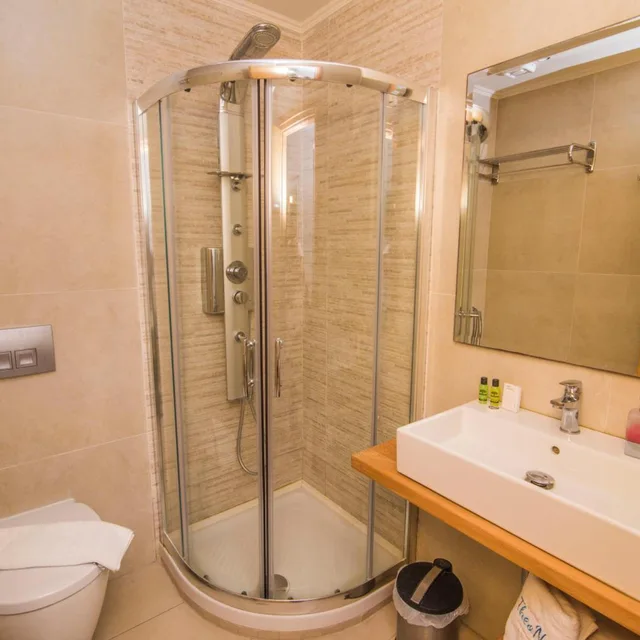Maisonette، Grand Theoni Hotel Suites And Spa 3/4