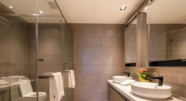 2 Bedrooms, Suite, 1 King and 1 Single Beds, Greenery View، Expressionz KLCC by Wodages 3/3