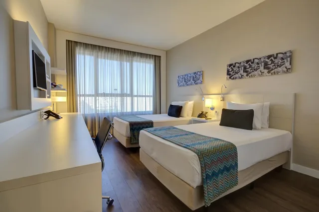غرفة بسريرين منفصلين، Quality Hotel Sao Caetano 1/4