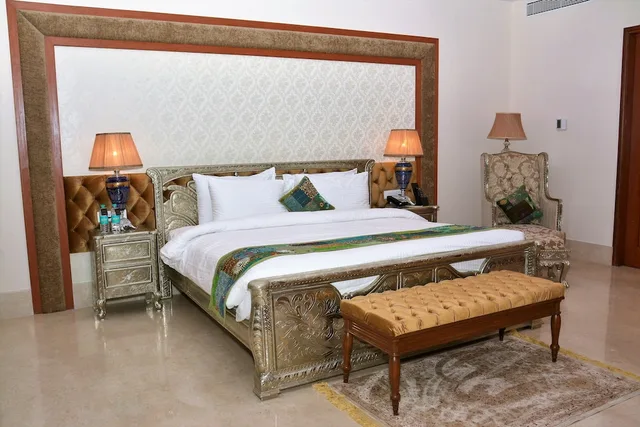 Presidential, Suite, King Bed, with Pool، Indana Palace Jaipur 1/2