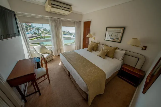 غرفة سوبيريور بسرير مزدوج بإطلالة على البحر، Hotel Iruna 2/7