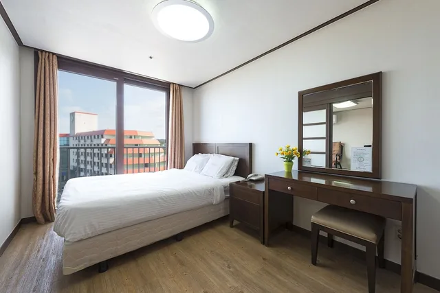 Condo, 2 Futon Beds, 23 Pyeong، Hyundai Soo Resort Sokcho 2/4