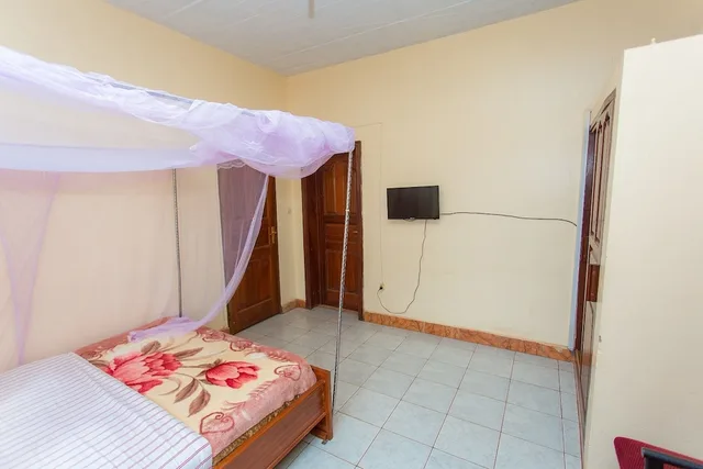 غرفة قياسية بسريرين منفصلين، Heart Land Hotel 1/3