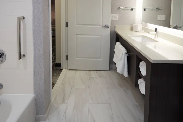 استوديو بسرير كينج، Residence Inn by Marriott Richmond Midtown/Glensid 1/2