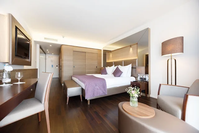 غرفة ديلوكس بإطلالة على الحديقة، Imlauer Hotel Pitter Salzburg 2/2